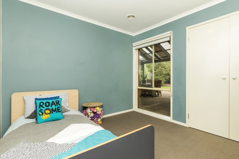 Photo - 25 Hindmarsh Drive, Manor Lakes VIC 3024 - Image 7