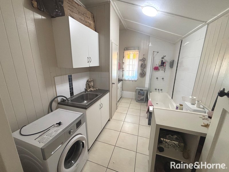 Photo - 25 Hodge Street, Kingaroy QLD 4610 - Image 15