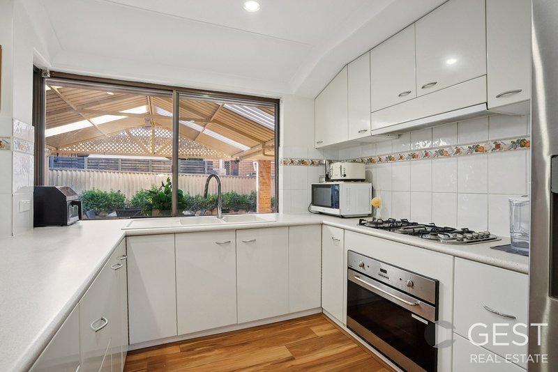 Photo - 25 Holden Drive, Noranda WA 6062 - Image 6