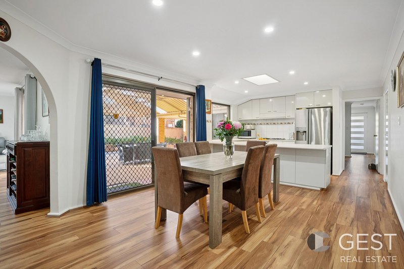 Photo - 25 Holden Drive, Noranda WA 6062 - Image 8