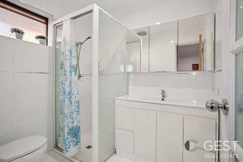 Photo - 25 Holden Drive, Noranda WA 6062 - Image 23