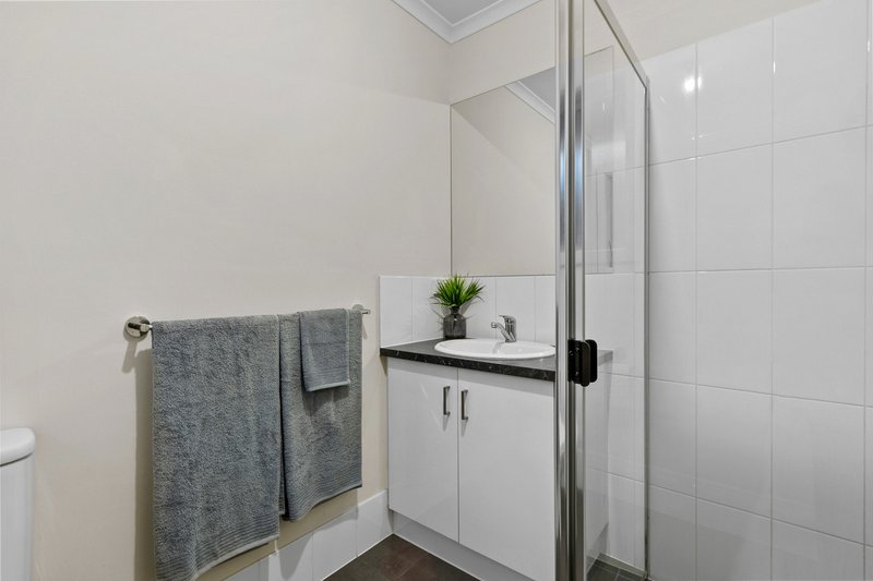 Photo - 25 Holland Way, Evanston SA 5116 - Image 3
