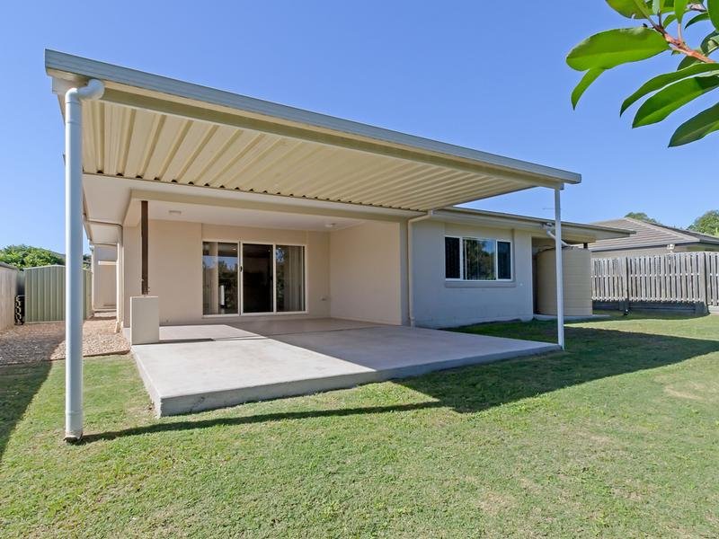 Photo - 25 Holterman Crescent, Redbank Plains QLD 4301 - Image 14