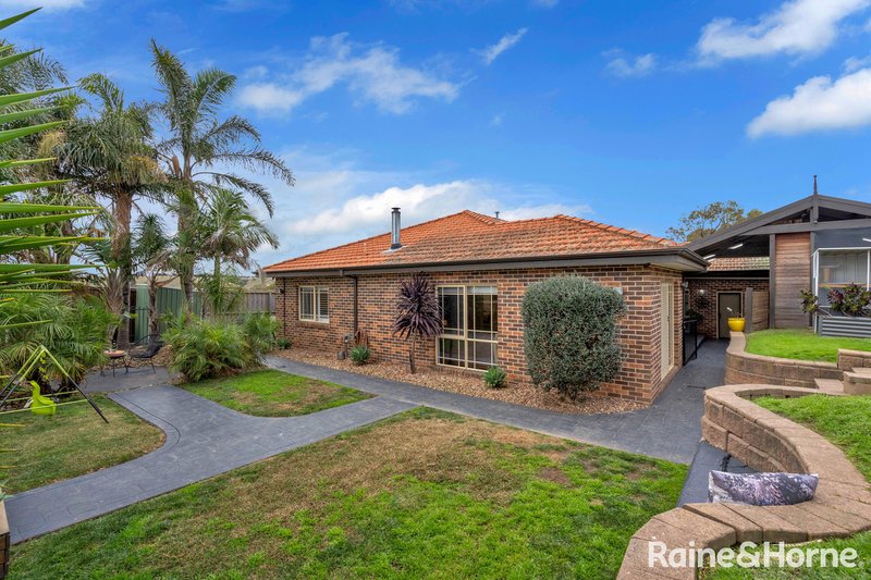 Photo - 25 Hopbush Avenue, Sunbury VIC 3429 - Image 31