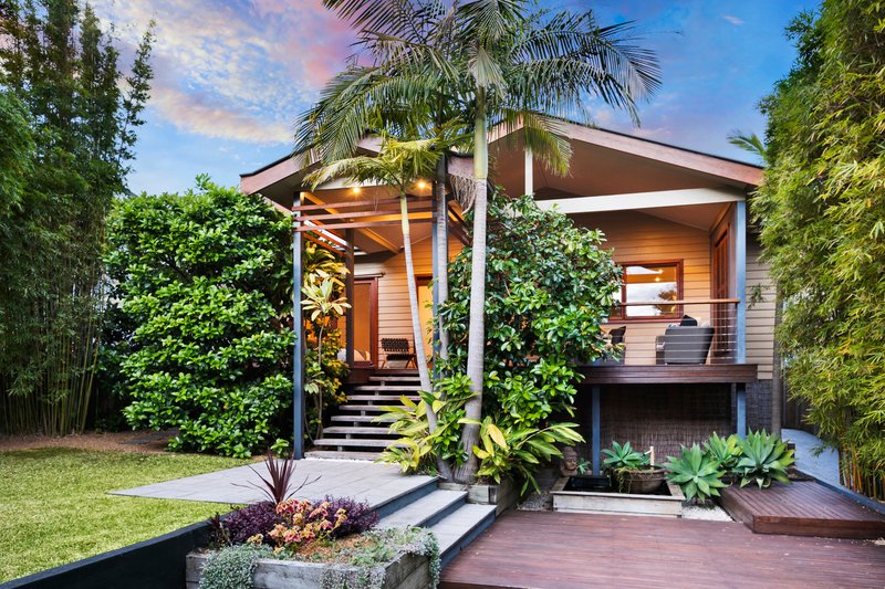 Photo - 25 Horning Parade, Manly Vale NSW 2093 - Image 7