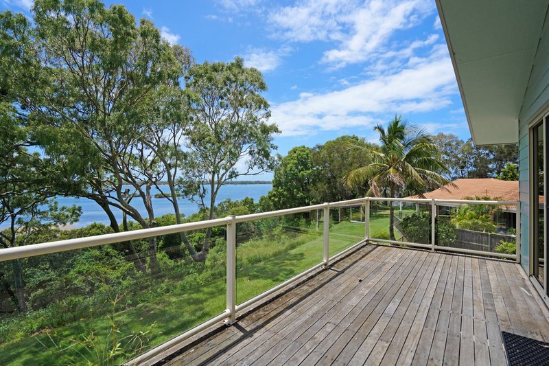 Photo - 25 Howard Court, Sandstone Point QLD 4511 - Image 3