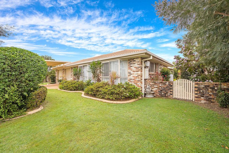 Photo - 25 Hoya Crescent, Bongaree QLD 4507 - Image 2