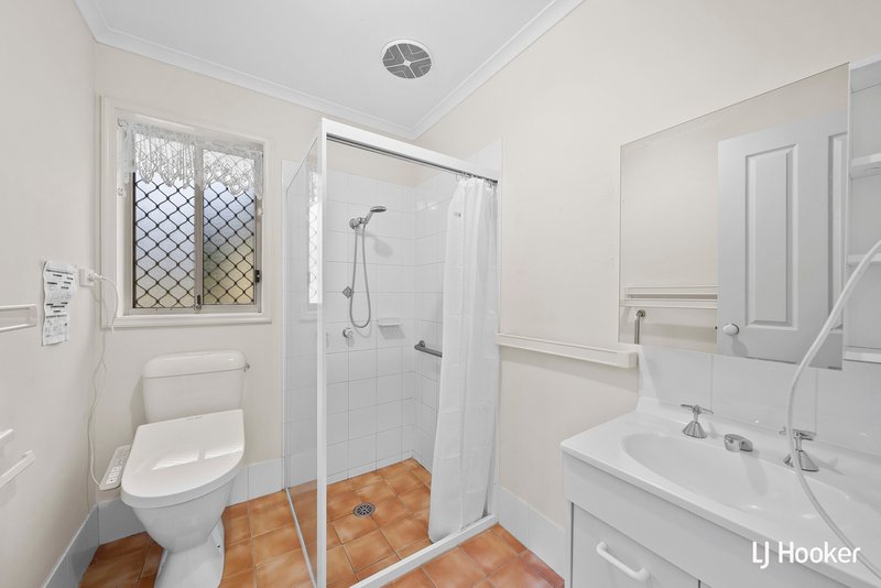 Photo - 25 Hugh Mckay Crescent, Dunlop ACT 2615 - Image 11