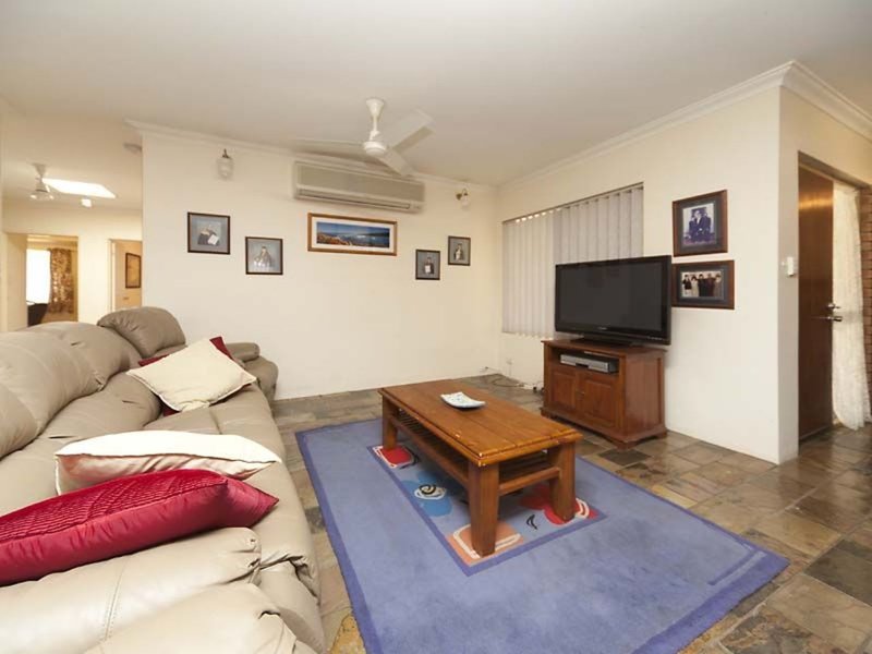 Photo - 25 Huon Street, Willetton WA 6155 - Image 5