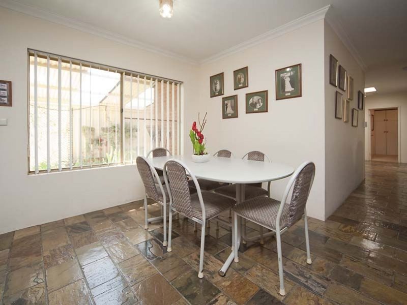 Photo - 25 Huon Street, Willetton WA 6155 - Image 11