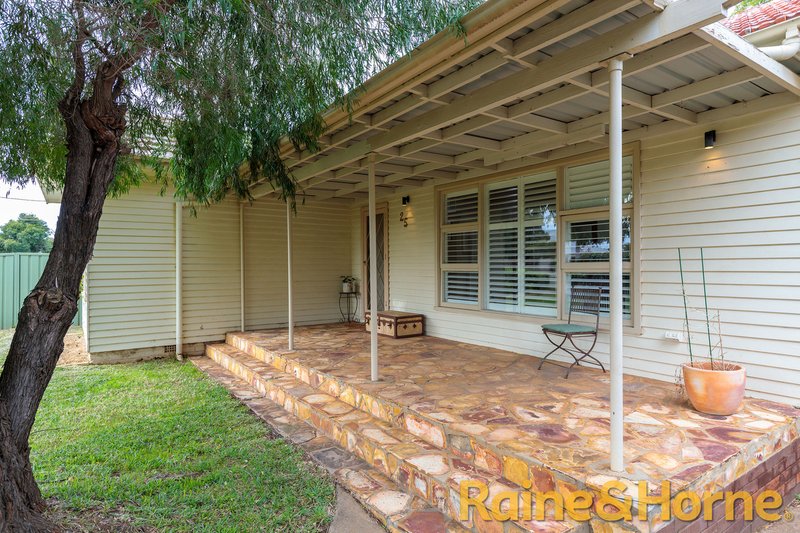 25 Hutchins Avenue, Dubbo NSW 2830