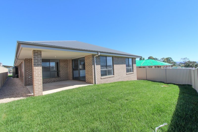 Photo - 25 Ignatius Place, Kelso NSW 2795 - Image 22