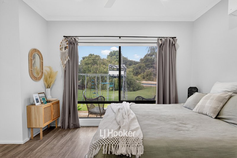 Photo - 25 Iluka Road, Binningup WA 6233 - Image 18