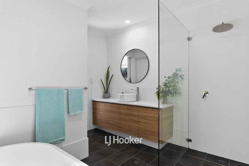 Photo - 25 Iluka Road, Binningup WA 6233 - Image 24