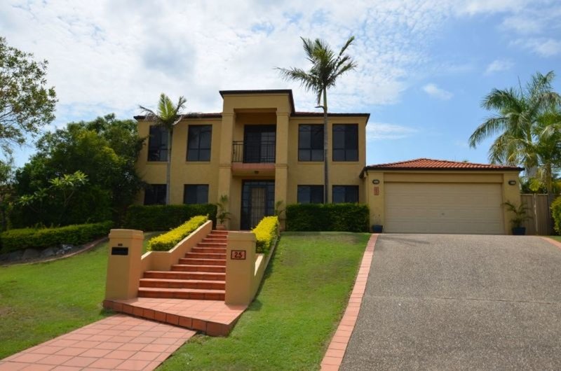 25 Ingles Circuit, Arundel QLD 4214