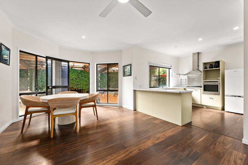 Photo - 25 Inwood Place, The Gap QLD 4061 - Image 4
