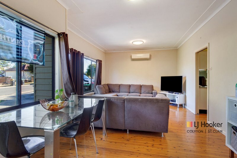 Photo - 25 Jacka Street, St Marys NSW 2760 - Image 2