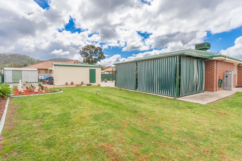 Photo - 25 Jackling Drive, Lavington NSW 2641 - Image 14