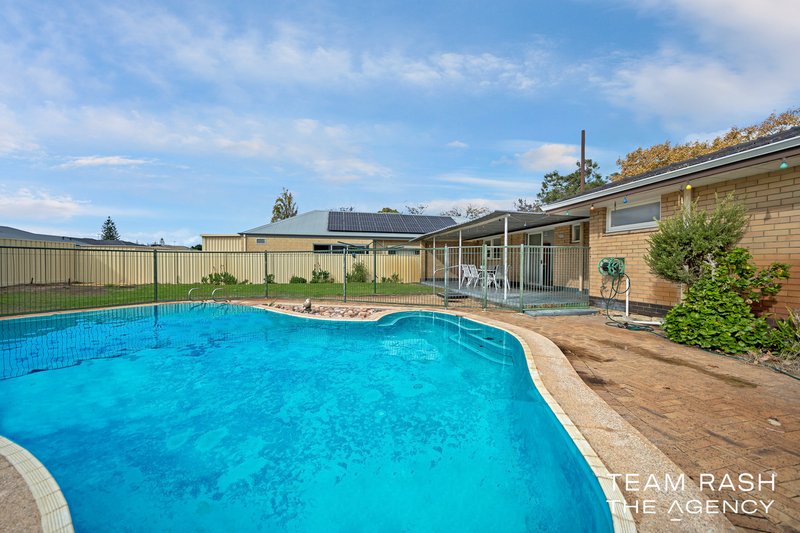 Photo - 25 Jakobsons Way, Morley WA 6062 - Image 21