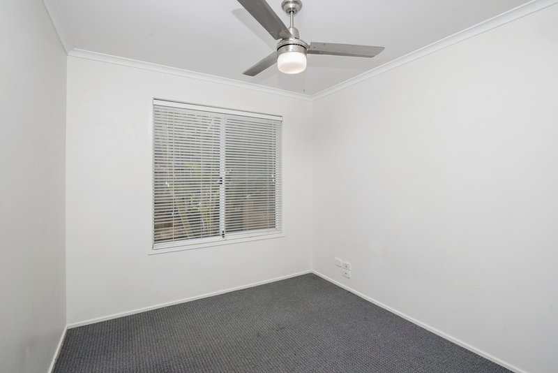 Photo - 25 Jancoon Court, Carrara QLD 4211 - Image 7