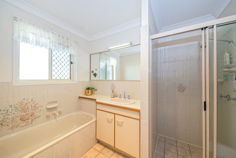 Photo - 25 Jasmin Drive, Bongaree QLD 4507 - Image 11