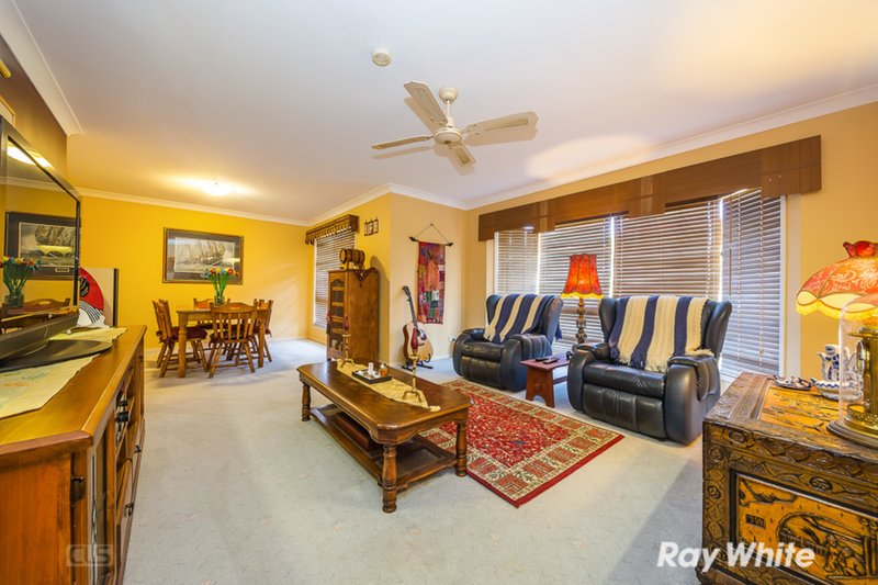 Photo - 25 Jasmin Drive, Bongaree QLD 4507 - Image 2