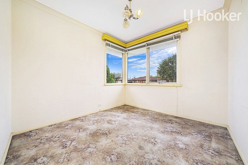 Photo - 25 Jasmine Crescent, Cabramatta NSW 2166 - Image 7