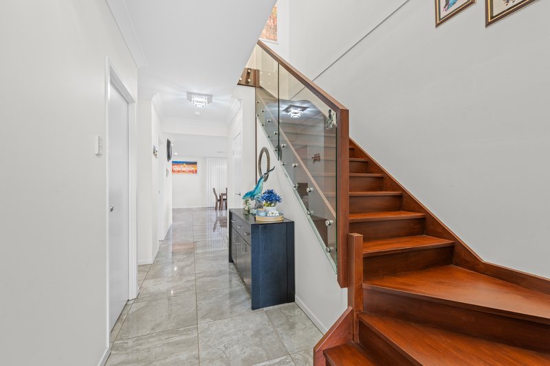 Photo - 25 Jersey Street, North Lakes QLD 4509 - Image 10