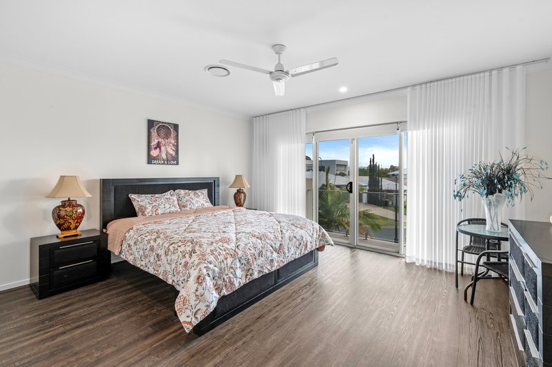 Photo - 25 Jersey Street, North Lakes QLD 4509 - Image 13