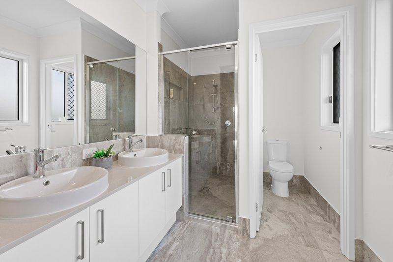Photo - 25 Jersey Street, North Lakes QLD 4509 - Image 15