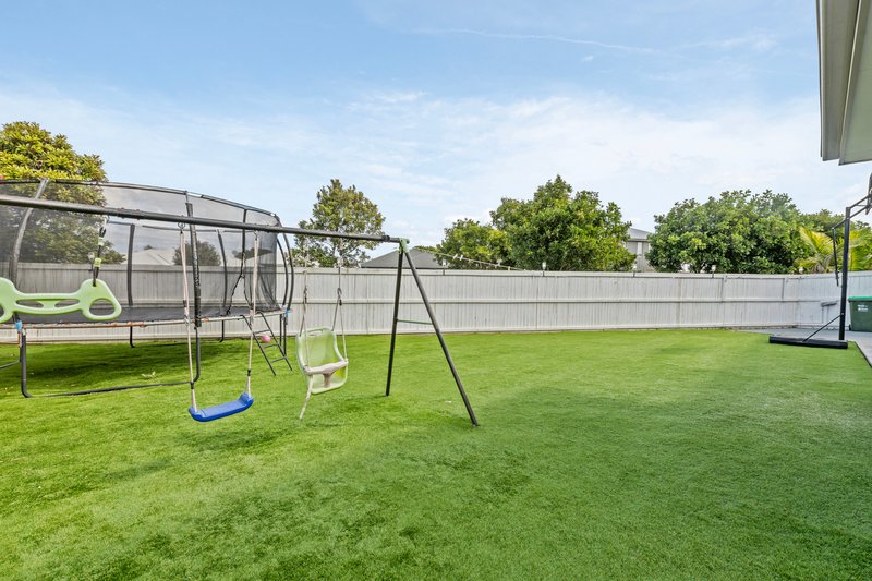 Photo - 25 Jersey Street, North Lakes QLD 4509 - Image 21