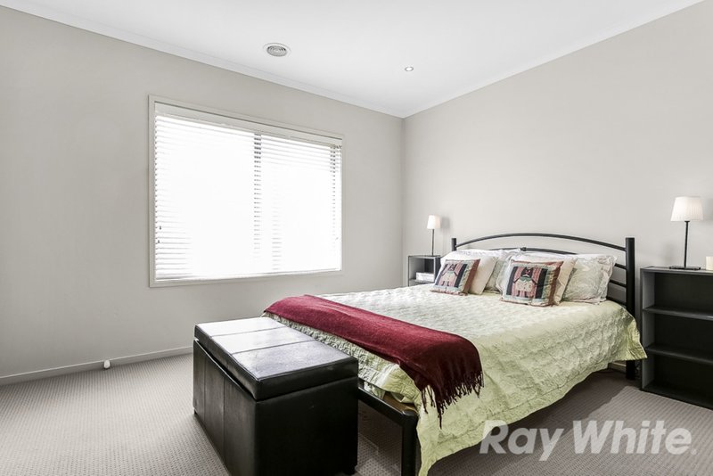 Photo - 25 Joelson Avenue, Scoresby VIC 3179 - Image 6