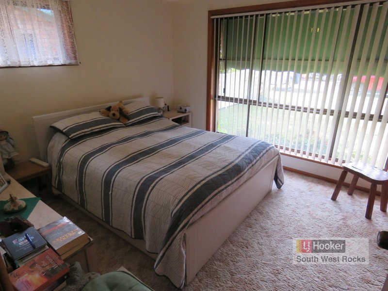 Photo - 2/5 John Shaw Close, South West Rocks NSW 2431 - Image 8