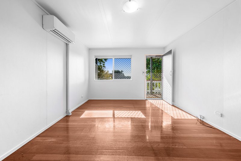 Photo - 25 Judith Street, Burnside QLD 4560 - Image 9