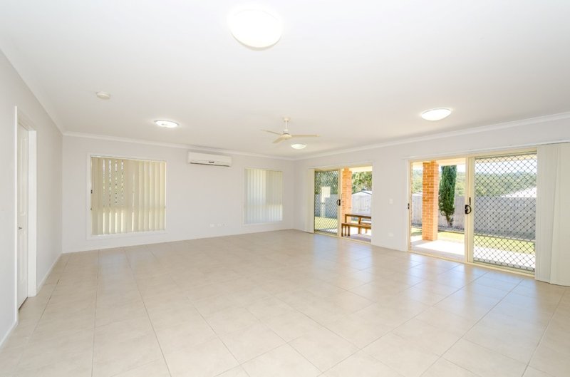 Photo - 25 Jumbuck Court, Glen Eden QLD 4680 - Image 4