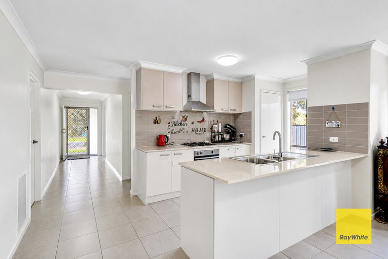 Photo - 25 Jupiter Drive, Truganina VIC 3029 - Image 12