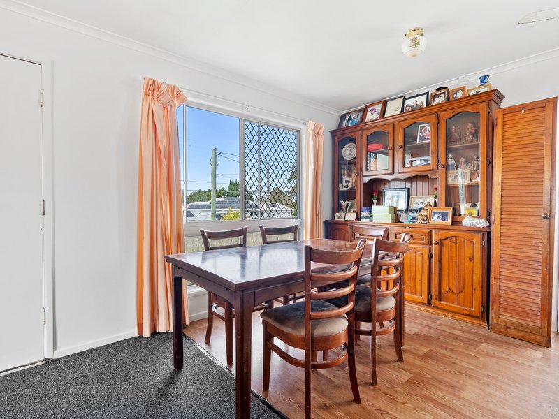 Photo - 25 Kamarin Street, Manly West QLD 4179 - Image 5