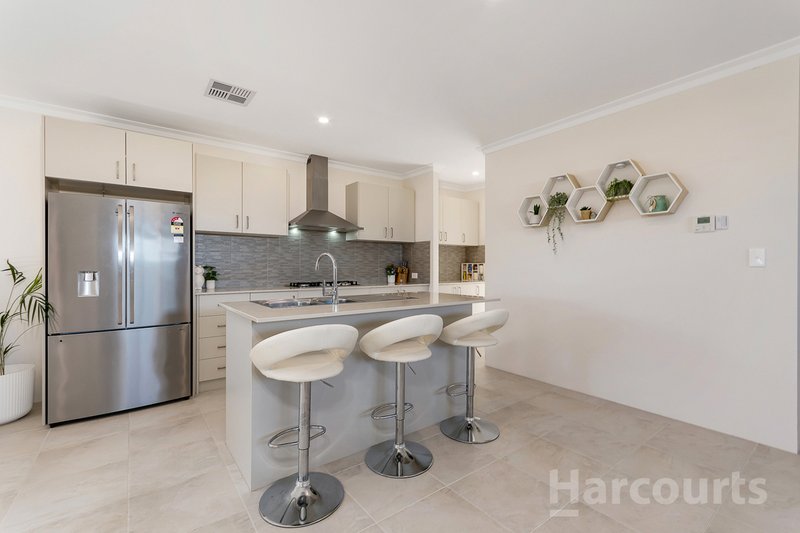 Photo - 25 Kane Loop, Alkimos WA 6038 - Image 10