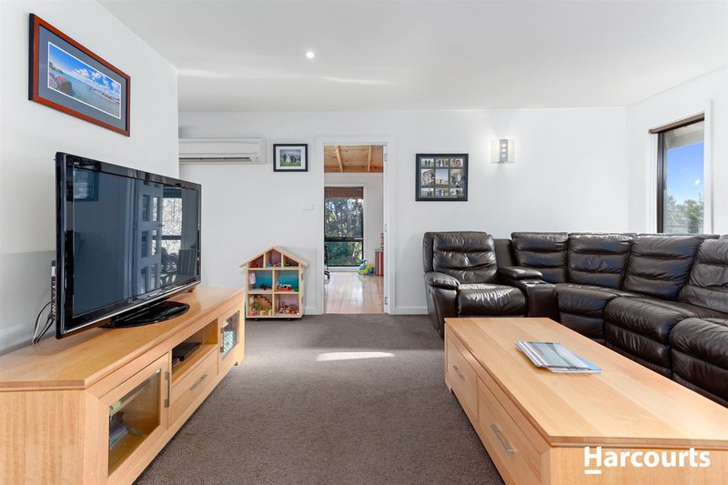 Photo - 25 Keegan Rise, Deloraine TAS 7304 - Image 7