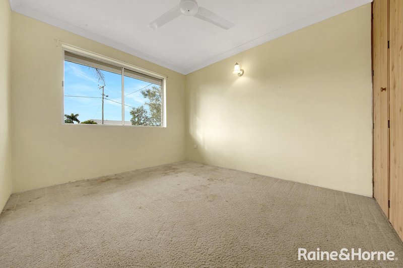 Photo - 25 Keppel Avenue, Clinton QLD 4680 - Image 8