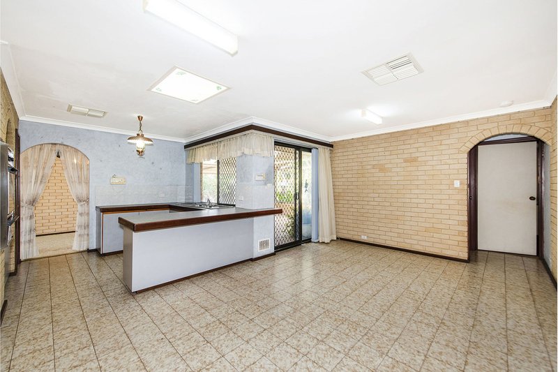 Photo - 25 Keston Place, Gosnells WA 6110 - Image 13