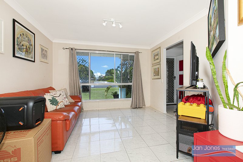 Photo - 25 Kevin St , Deception Bay QLD 4508 - Image 5