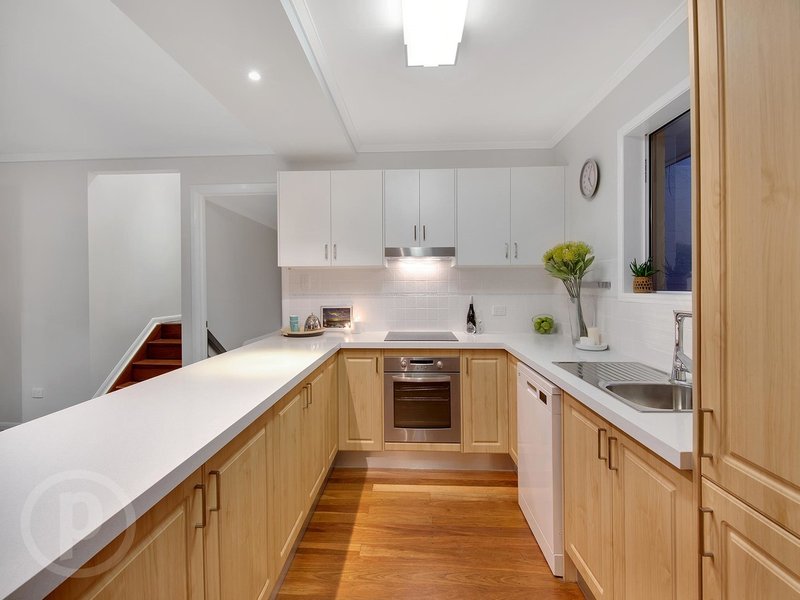 Photo - 25 Kilsby Street, The Gap QLD 4061 - Image 5