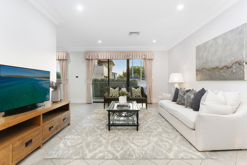 Photo - 25 Kingsland Road, Strathfield NSW 2135 - Image 7