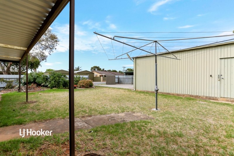 Photo - 25 Kingston Avenue, Hope Valley SA 5090 - Image 9