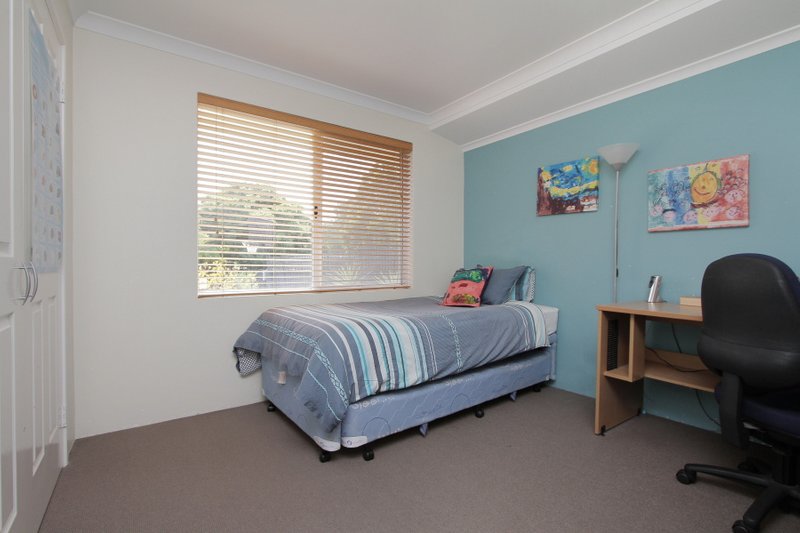 Photo - 25 Kooyong Road, Rivervale WA 6103 - Image 14