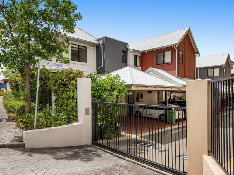 Photo - 25 Kulbardi Loop, Ascot WA 6104 - Image 1