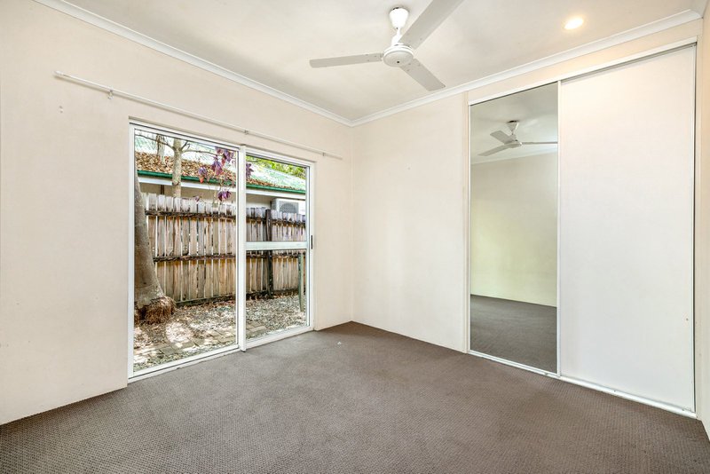 Photo - 25 Lamb Street, Smithfield QLD 4878 - Image 6