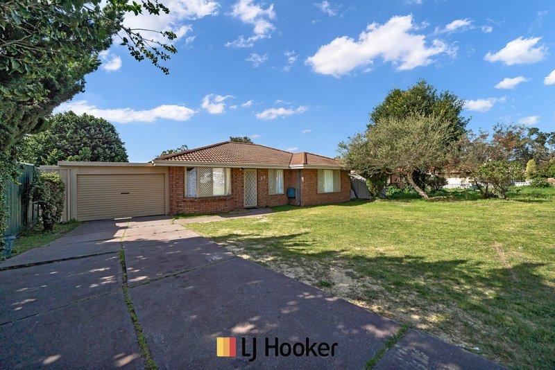 Photo - 25 Lambourne Retreat, Mirrabooka WA 6061 - Image 2