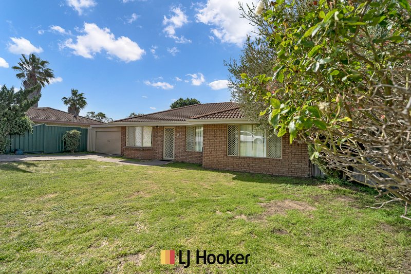 Photo - 25 Lambourne Retreat, Mirrabooka WA 6061 - Image 4